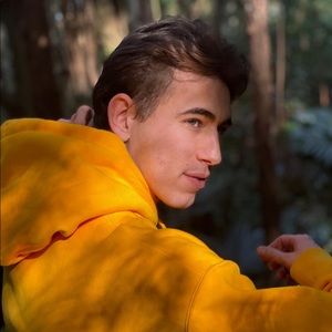 Meet your Posher, Bradley